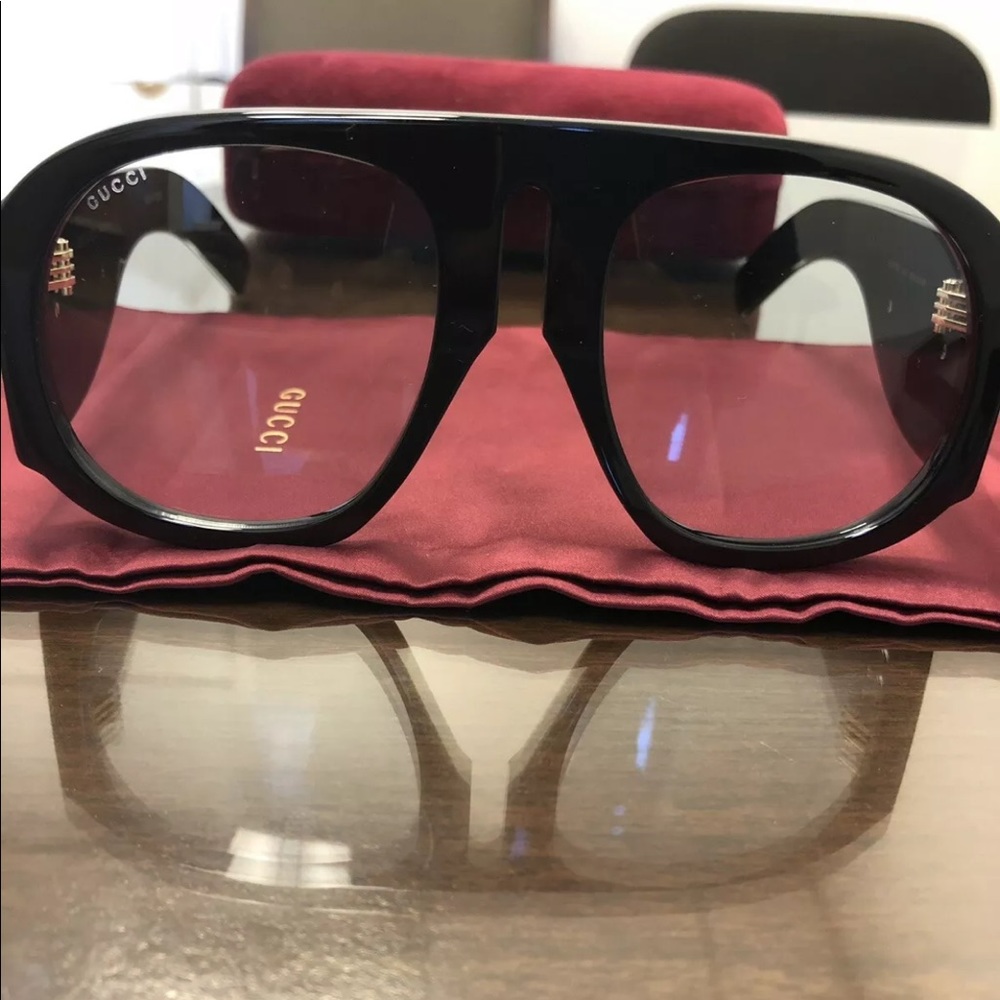 Gucci glasses